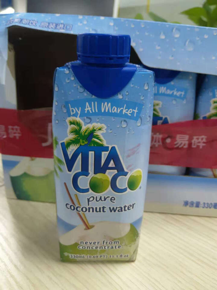 唯他可可（Vita Coco）天然椰子水进口NFC果汁饮料330ml*4瓶怎么样，好用吗，口碑，心得，评价，试用报告,第3张