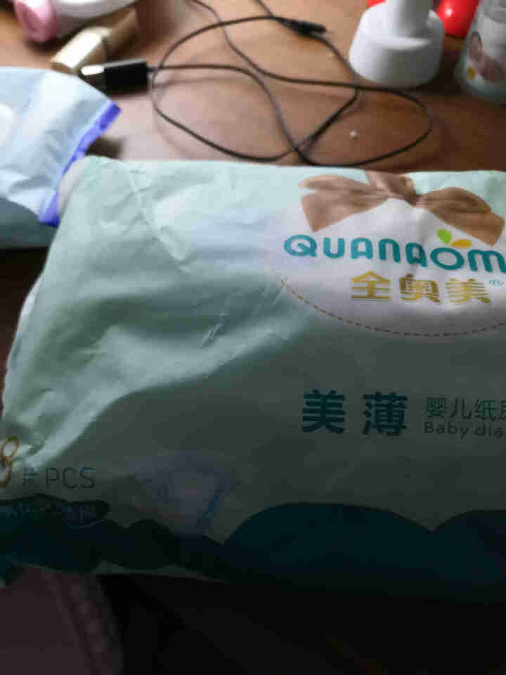 全奥美（Quanaomei）美薄系列婴儿纸尿裤尿不湿尿裤M码52片 L码体验装/8片怎么样，好用吗，口碑，心得，评价，试用报告,第2张