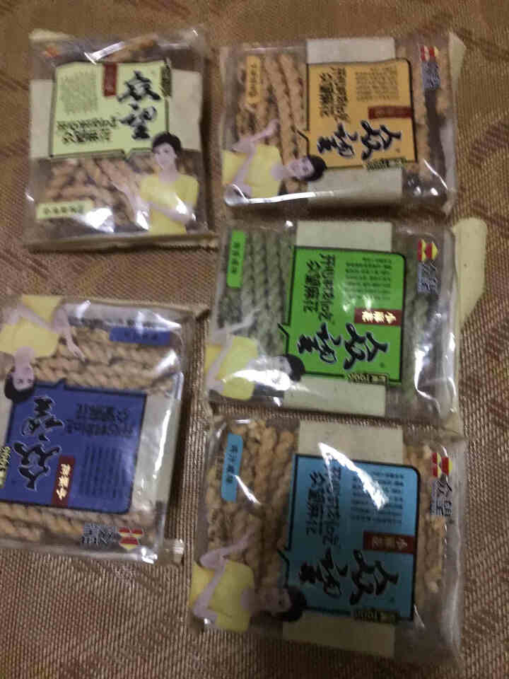 众望 小麻花130g*5（ 奶油甜味、鸡汁咸、葱油咸、海苔咸、芝麻咸）五连包怎么样，好用吗，口碑，心得，评价，试用报告,第2张