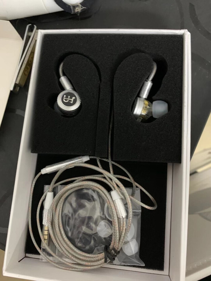 elhearing 高音质HIFI重低音 有线入耳式三动圈六单元耳机线控带麦小米华为苹果手机电脑通用 银色 多单元动圈版怎么样，好用吗，口碑，心得，评价，试用报,第4张