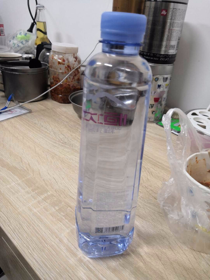 恒大 天然矿泉水 饮用水 瓶装水 非纯净水商务用水 570ml*1瓶（样品不售卖）怎么样，好用吗，口碑，心得，评价，试用报告,第4张