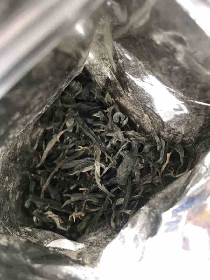 【买2送1】2020年云南普洱茶生茶 地界明前头春 古树茶散茶礼盒装 30克试饮装怎么样，好用吗，口碑，心得，评价，试用报告,第2张