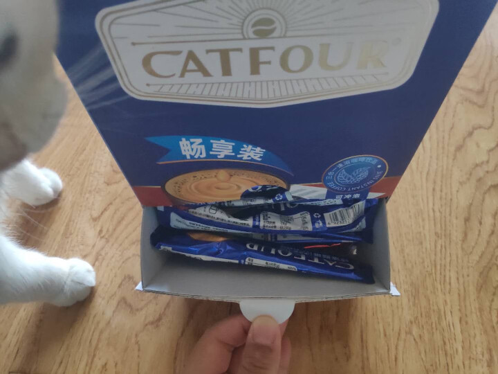 【100条礼盒】Catfour特浓咖啡1+2提神速溶咖啡粉三合一加量1500g 特浓礼盒 特浓咖啡100条/礼盒装怎么样，好用吗，口碑，心得，评价，试用报告,第2张