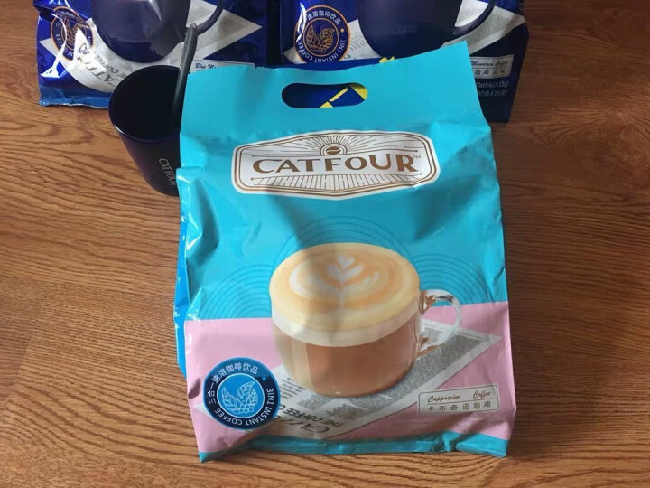 Catfour 蓝山咖啡卡布奇诺160条/40条组合风味 特浓提神速溶三合一咖啡粉600g 正品 蓝山卡布混合装 卡布蓝山40条+特浓40条/3口味买送杯怎么样,第2张