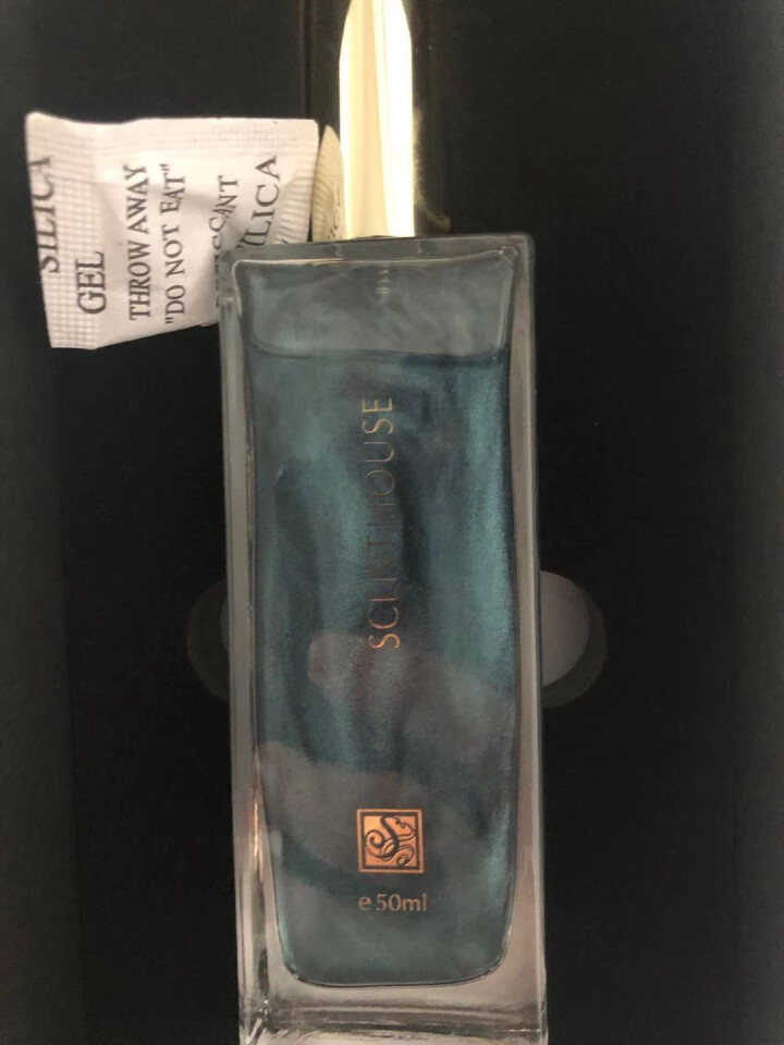 限量版新品蓝风铃鎏金沙龙香水女士香水50ml 持久淡香学生自然清新网红 法国正品 卡帕里海盐 银河蓝流沙金怎么样，好用吗，口碑，心得，评价，试用报告,第2张