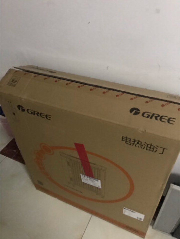 格力（GREE）取暖器电油汀家用电暖器片13片油丁加宽防烫速热电暖风机加湿干衣电暖气片取暖电器 NDY20,第4张