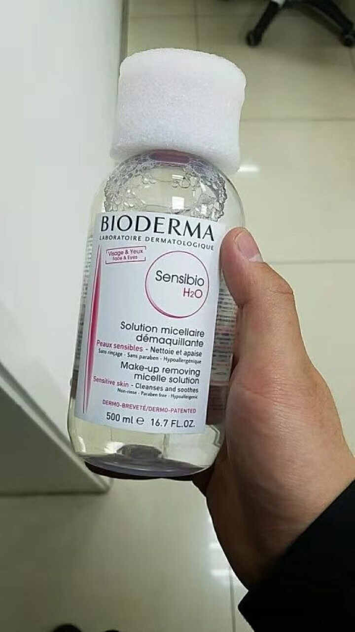 法国贝德玛（Bioderma）舒妍多效洁肤液500ml （卸妆水 深层清洁 粉水 舒缓保湿 敏感肌 眼唇 原装进口）怎么样，好用吗，口碑，心得，评价，试用报告,第2张