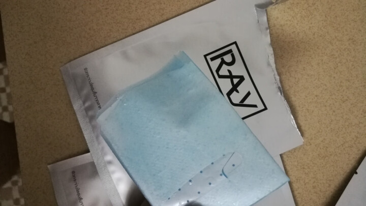 【泰国进口】妆蕾RAY银色蚕丝面膜（补水保湿 深层滋养 收缩毛孔）35g*10片/盒 1盒装怎么样，好用吗，口碑，心得，评价，试用报告,第5张