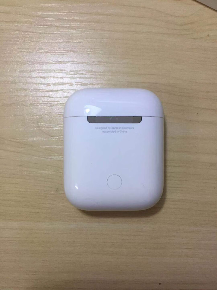 苹果（Apple） 新款AirPods2/二代无线蓝牙通用耳机 支持ipad/iphone/安卓手机 AirPods2（有线充电盒版） 标配怎么样，好用吗，口碑,第2张