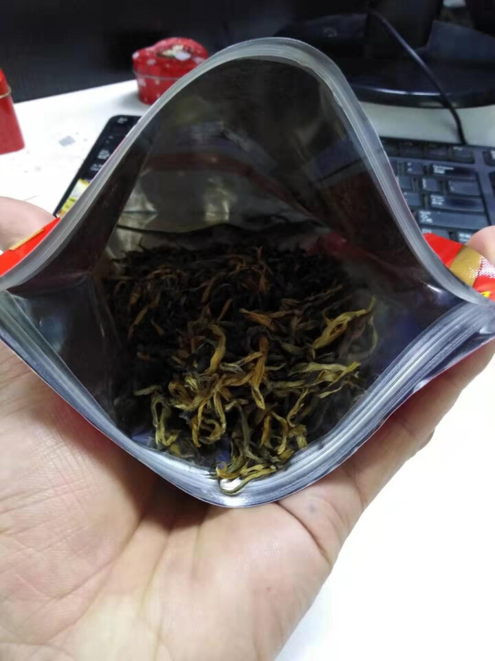 叶有缘 云南凤庆滇红茶 蜜香金芽滇红工夫古树红茶300克礼盒装 20克试用装怎么样，好用吗，口碑，心得，评价，试用报告,第3张