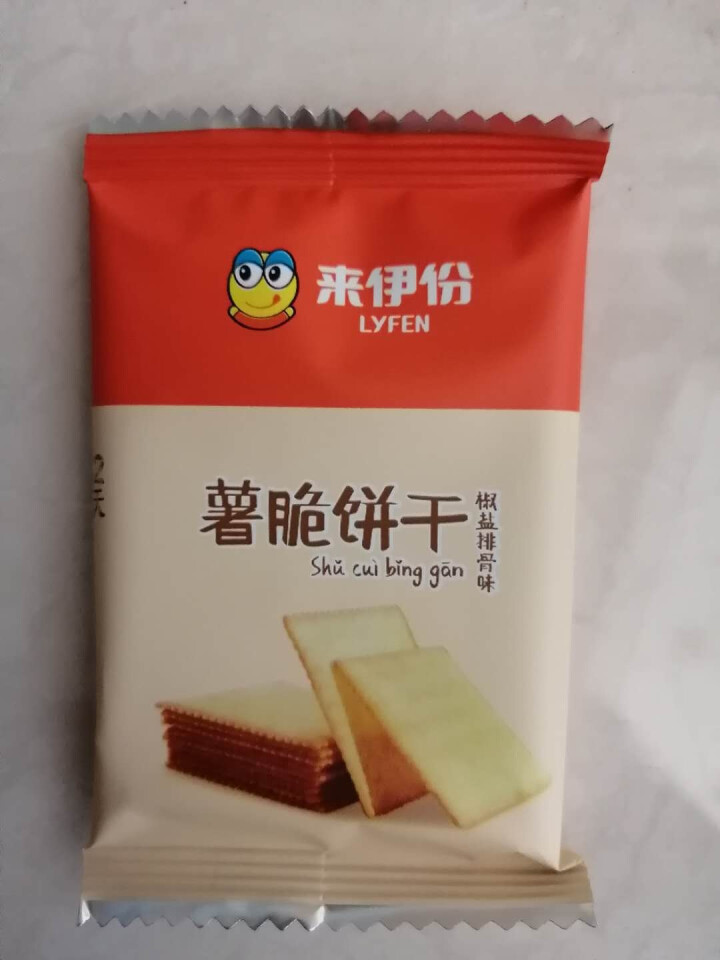 来伊份薯脆饼干早餐薄饼儿童休闲零食网红食品小吃椒盐排骨味308g怎么样，好用吗，口碑，心得，评价，试用报告,第3张