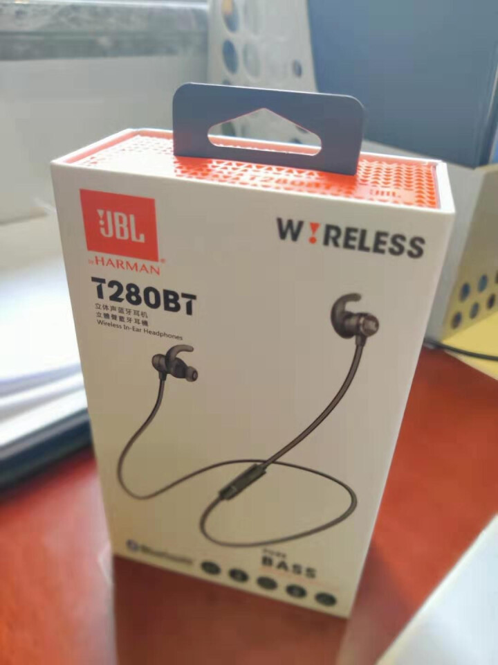 JBL T280BT 入耳式蓝牙无线耳机 运动耳机+手机游戏耳机苹果安卓通用金属钛振膜跑步磁吸式带麦 寒光灰怎么样，好用吗，口碑，心得，评价，试用报告,第2张