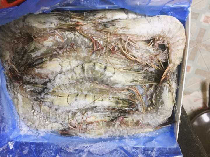 壹家壹站 活冻马来西亚黑虎虾 400g 15,第3张