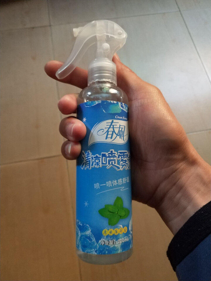 春风 衣物清凉喷雾 夏季清爽降温避暑 衣物用清新喷雾剂 薄荷清香除臭去异味 1瓶装怎么样，好用吗，口碑，心得，评价，试用报告,第6张