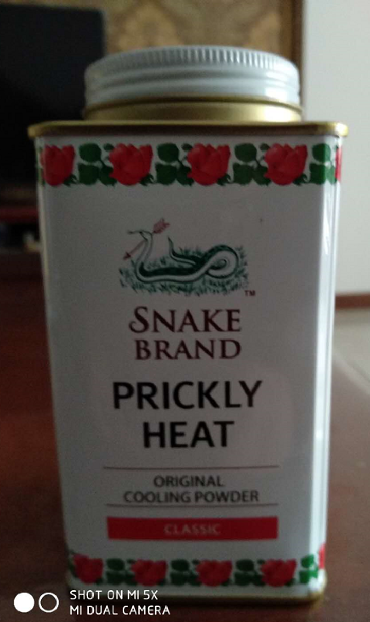 蛇牌（SNAKE BRAND） 泰国蛇牌原装进口圣乐圣露斯蛇粉热痱子粉宝宝儿童爽身粉婴儿 经典玫瑰花 140g怎么样，好用吗，口碑，心得，评价，试用报告,第2张