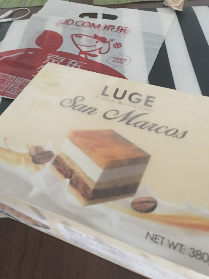 芦歌（LUGE）圣马可冷冻蛋糕380g 西班牙原装进口 冰激凌奶油蛋糕怎么样，好用吗，口碑，心得，评价，试用报告,第2张