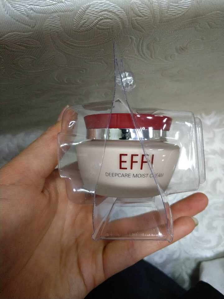 玉丽（EFFI） 玉丽深层保湿美容霜45g象牙色面霜遮瑕淡印提亮补水保湿霜女护肤 国产好货：深层保湿美容霜45g怎么样，好用吗，口碑，心得，评价，试用报告,第4张