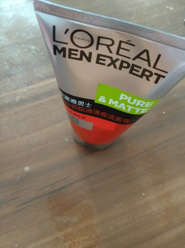 欧莱雅（LOREAL）男士火山岩控油清痘洁面膏100ml（男士洗面奶 清洁毛孔 护肤化妆品 祛痘）怎么样，好用吗，口碑，心得，评价，试用报告,第2张