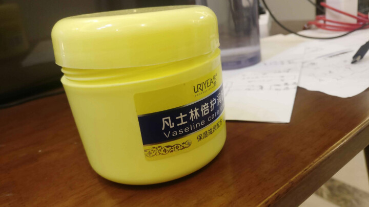 依妍（URIYEA PROFESSIONAL） 凡士林倍护润肤霜深入滋润缩水保湿养护身体乳霜300g怎么样，好用吗，口碑，心得，评价，试用报告,第2张