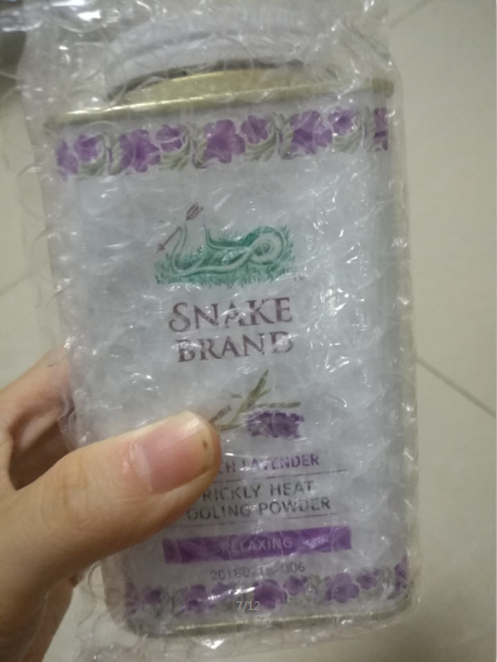 蛇牌（SNAKE BRAND） 泰国蛇牌原装进口圣乐圣露斯蛇粉热痱子粉宝宝儿童爽身粉婴儿 薰衣草款 140g怎么样，好用吗，口碑，心得，评价，试用报告,第2张