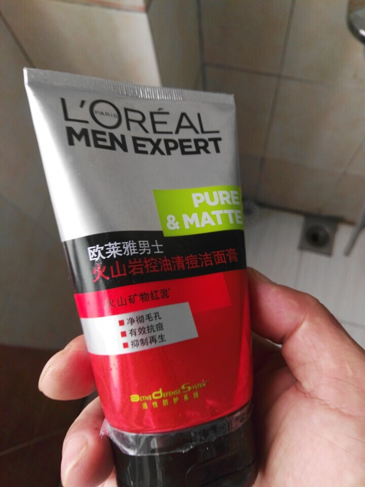 欧莱雅（LOREAL）男士火山岩控油清痘洁面膏100ml（男士洗面奶 清洁毛孔 护肤化妆品 祛痘）怎么样，好用吗，口碑，心得，评价，试用报告,第4张