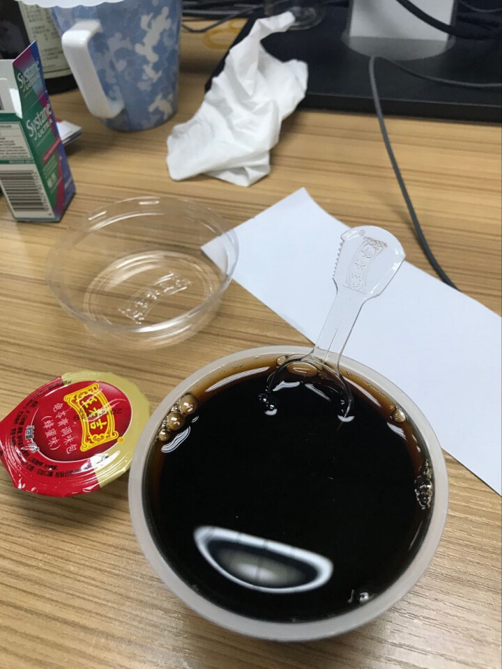 王老吉 中华老字号 龟苓膏红色杯装 原味 办公甜点 零食 果冻布丁 夏季解暑即食黑凉粉小吃 220克*3杯怎么样，好用吗，口碑，心得，评价，试用报告,第4张