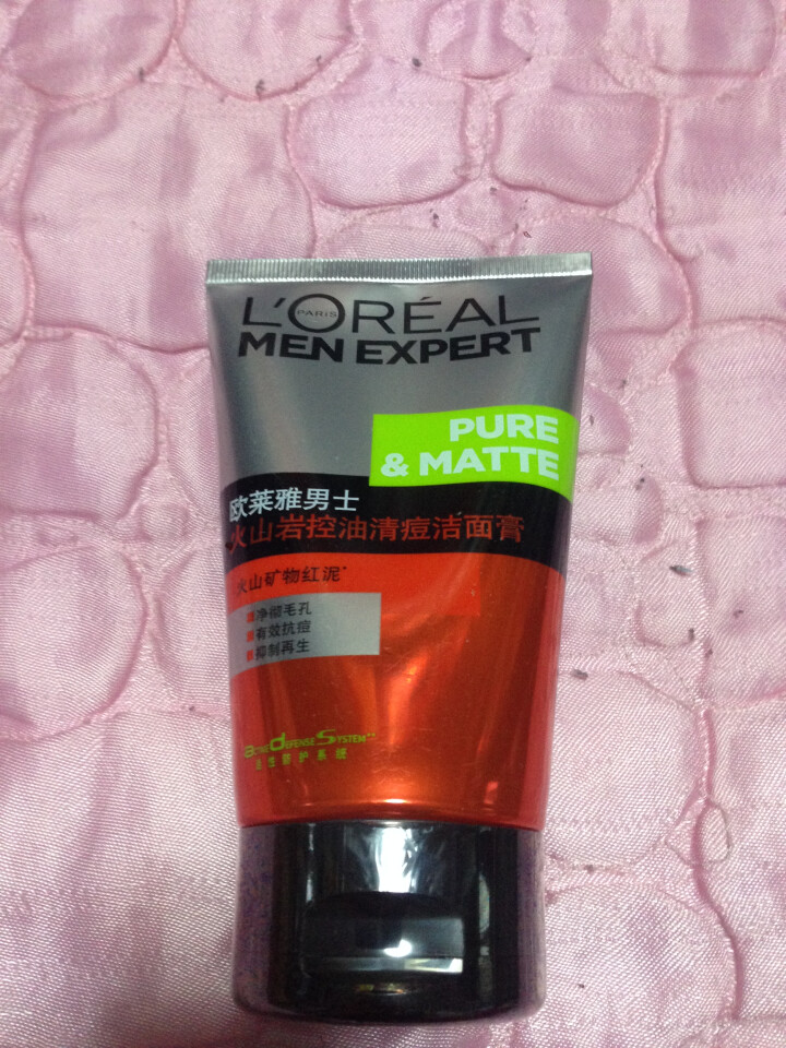 欧莱雅（LOREAL）男士火山岩控油清痘洁面膏100ml（男士洗面奶 清洁毛孔 护肤化妆品 祛痘）怎么样，好用吗，口碑，心得，评价，试用报告,第4张