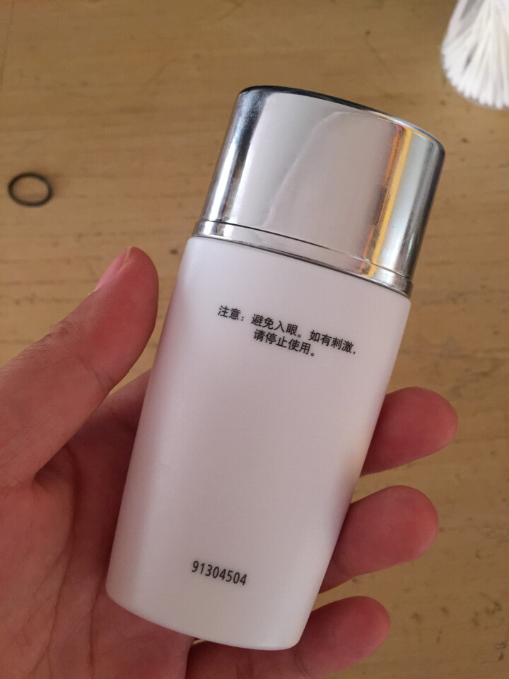 玉兰油OLAY防晒霜轻透倍护防晒液40ml（轻薄控油 SPF30 PA+++ 新老包装随机发送）怎么样，好用吗，口碑，心得，评价，试用报告,第3张