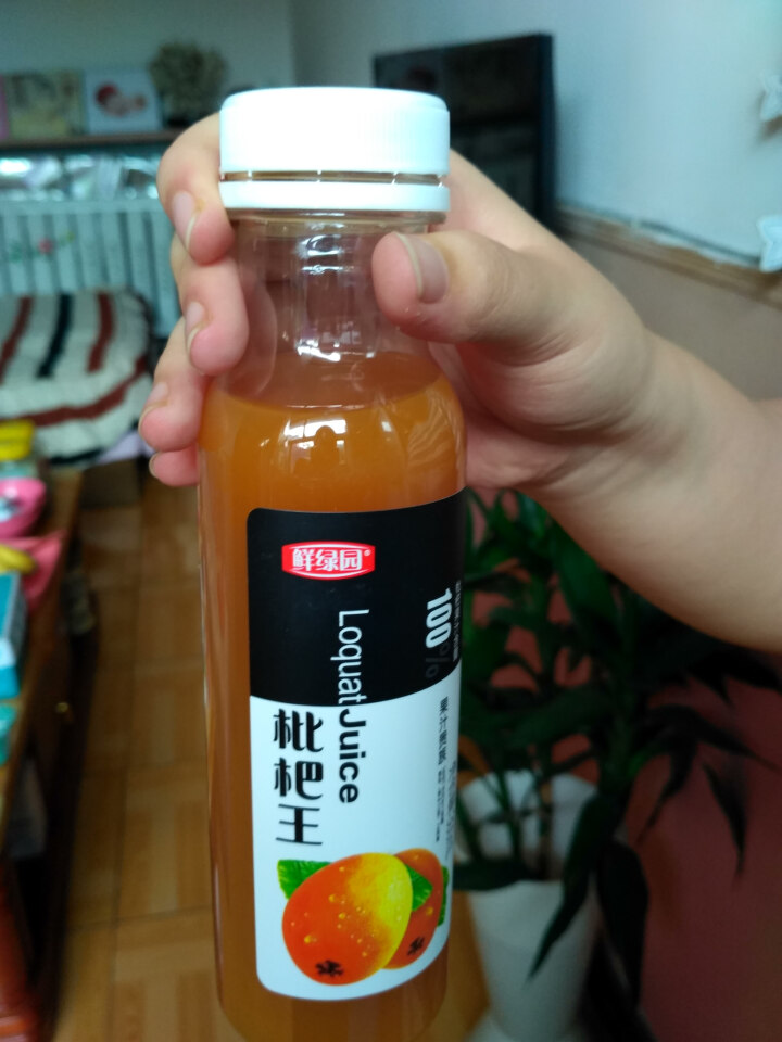 鲜绿园 枇杷汁100%枇杷王枇杷原浆果汁饮料大瓶饮料300ml 单瓶装试饮活动怎么样，好用吗，口碑，心得，评价，试用报告,第4张