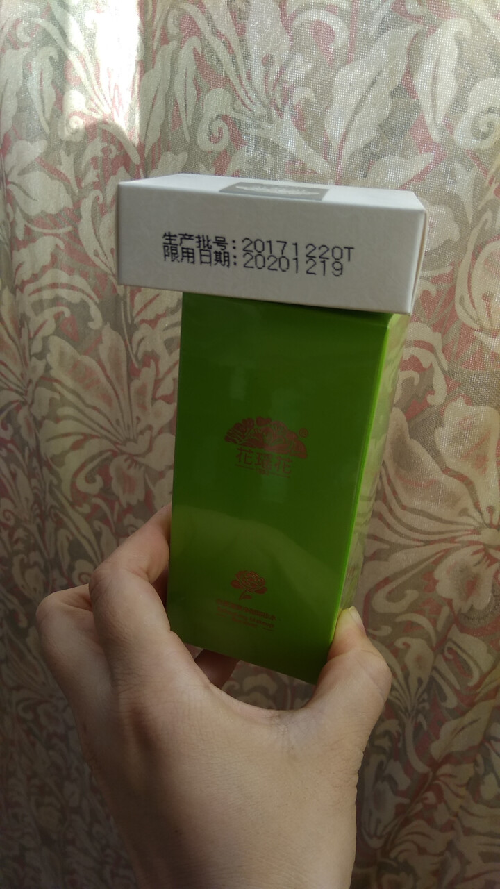 花瑶花 白茶清爽净彻卸妆水140ml（脸部卸妆水 清爽温和清洁黑头 控油不紧绷）怎么样，好用吗，口碑，心得，评价，试用报告,第4张