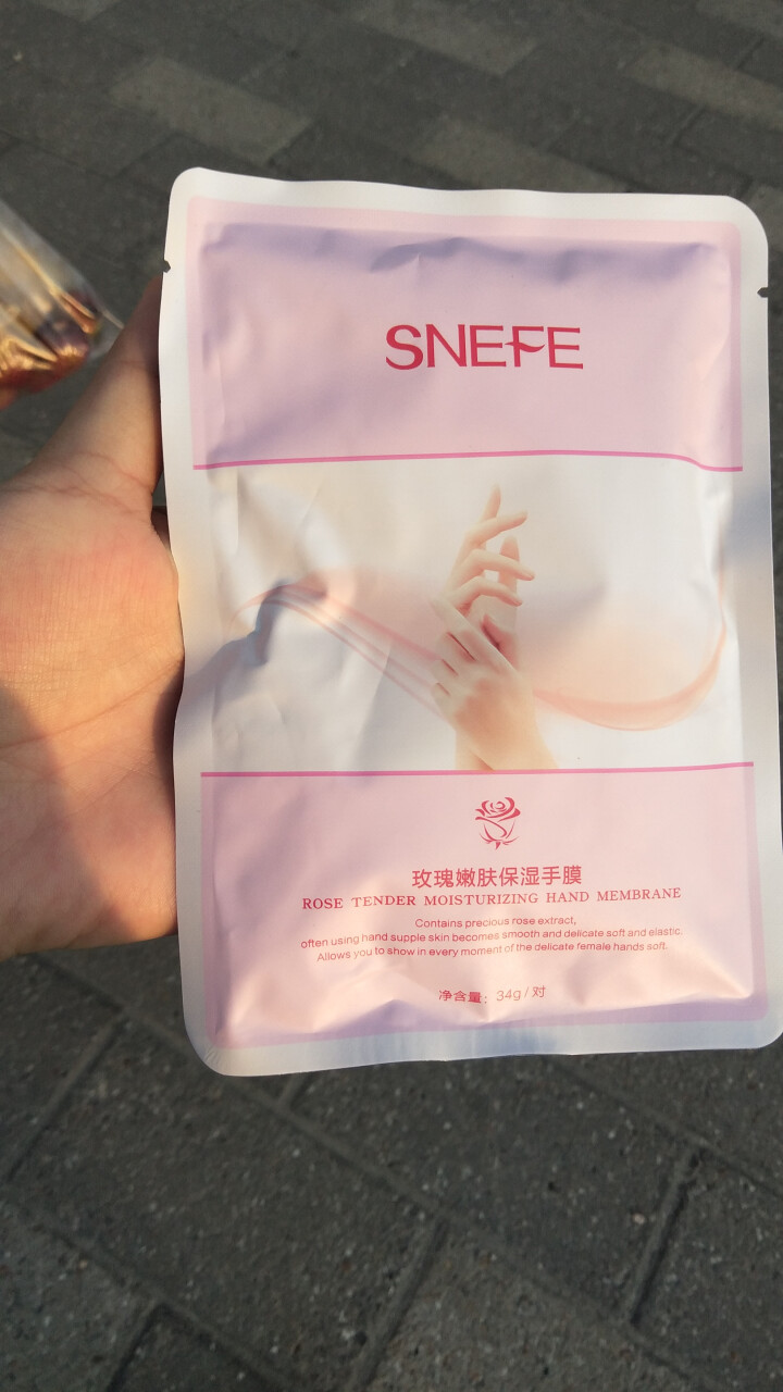 雪玲妃（SNEFE）玫瑰手膜手套嫩白保湿急救护手霜手部护理 1袋装2片怎么样，好用吗，口碑，心得，评价，试用报告,第4张