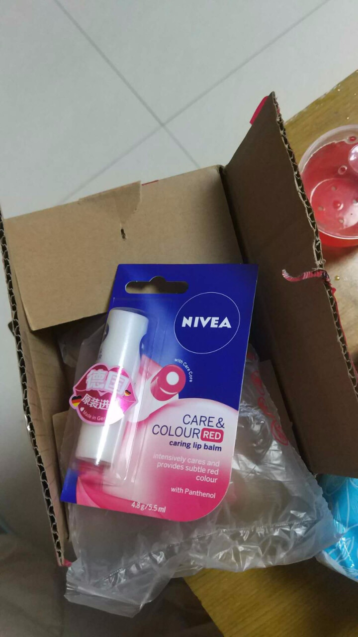 妮维雅（NIVEA） 妮维雅润唇膏男士女士补水保湿唇部深层滋润无色防冻裂干裂淡化唇纹 妮维雅漾彩芯润护唇膏 活力绯红4.8G怎么样，好用吗，口碑，心得，评价，试,第2张