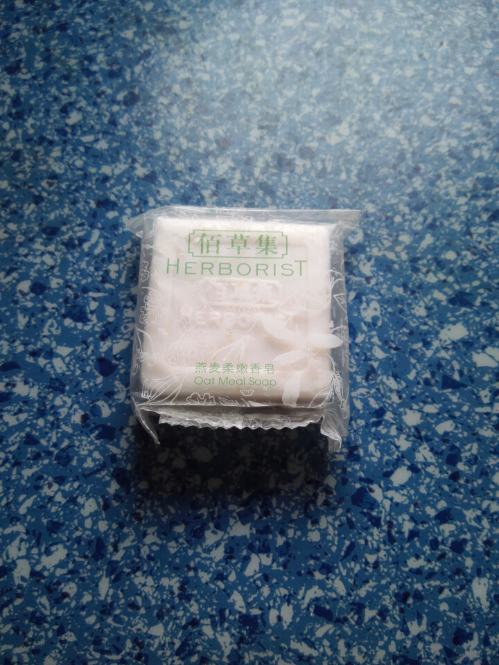 佰草集（HERBORIST）香皂 舒盈祛痘洁面皂100g 手工皂深层清洁控油祛痘洗脸皂 燕麦柔嫩香皂30g怎么样，好用吗，口碑，心得，评价，试用报告,第2张