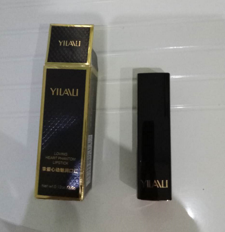 依莱丽（YILAILI） 挚爱口红不易掉色不易沾杯持久保湿防水学生粉橙色玫红色滋润正品唇膏 01#燃情粉橙怎么样，好用吗，口碑，心得，评价，试用报告,第3张