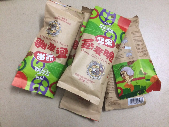 坚果英雄 坚果燕麦脆 冲饮谷物 早餐即食香脆燕麦片 坚果燕麦脆（mini装）35g*7包*1盒怎么样，好用吗，口碑，心得，评价，试用报告,第2张