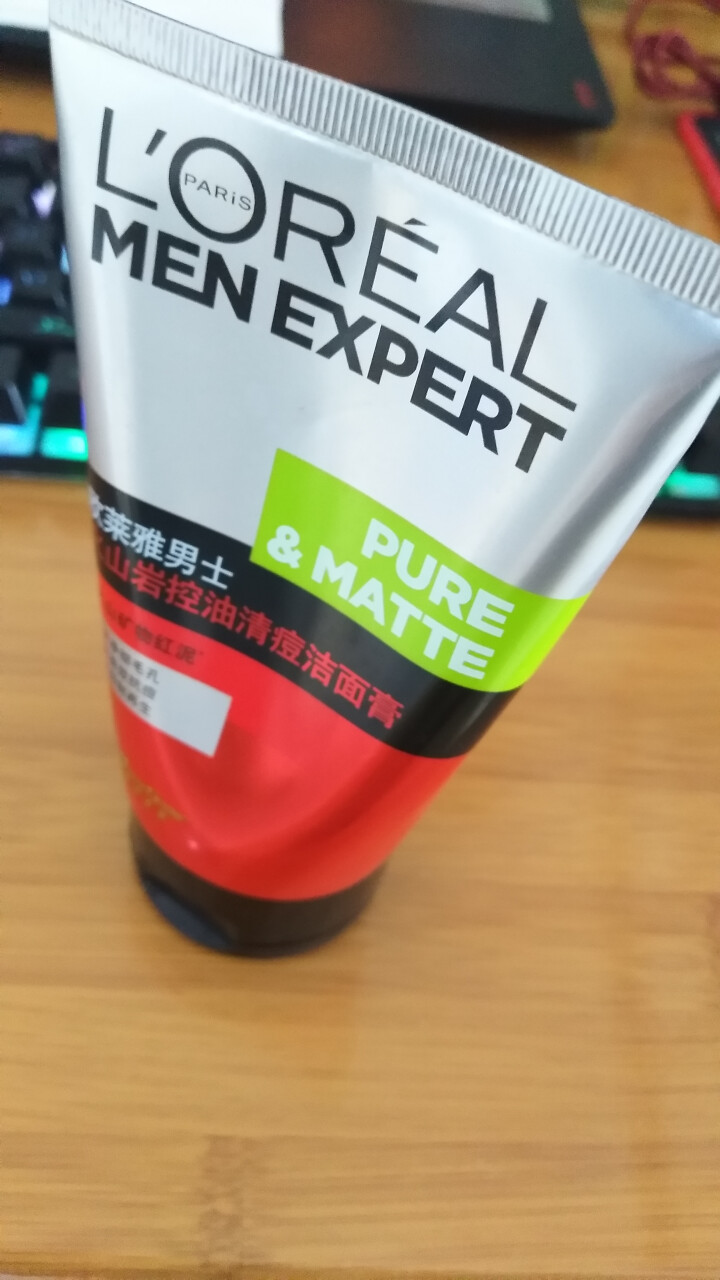 欧莱雅（LOREAL）男士火山岩控油清痘洁面膏100ml（男士洗面奶 清洁毛孔 护肤化妆品 祛痘）怎么样，好用吗，口碑，心得，评价，试用报告,第4张