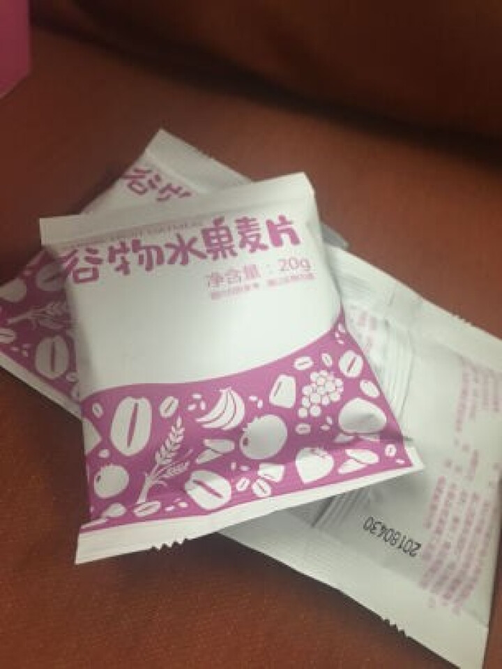 谷之优品 水果谷物燕麦片 早餐冲饮干吃即食燕麦营养代餐粥小袋装怎么样，好用吗，口碑，心得，评价，试用报告,第2张