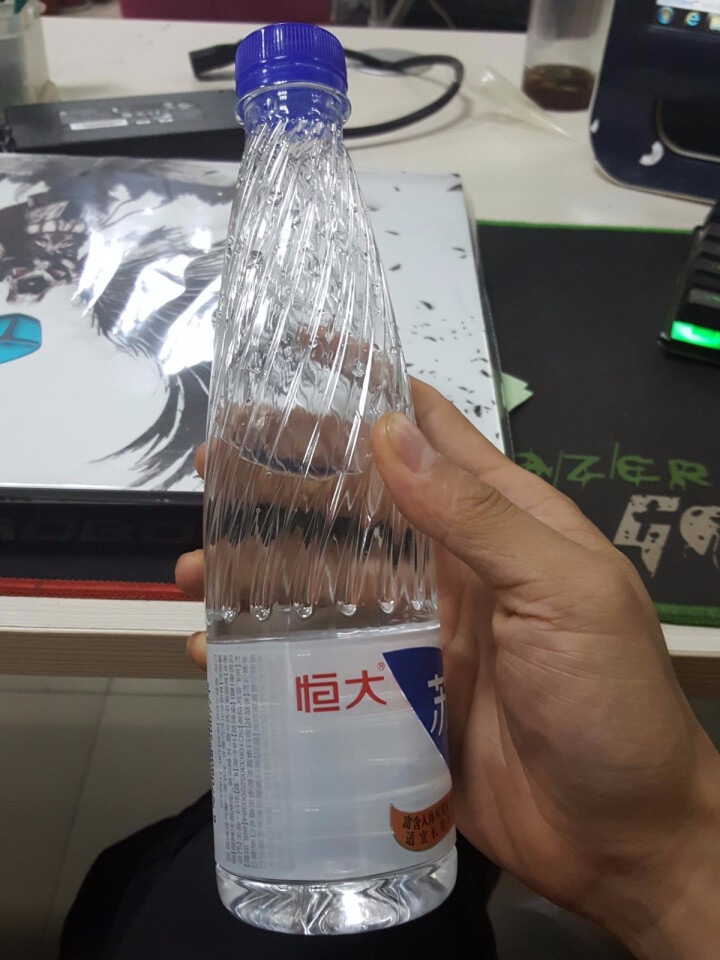 恒大 苏采天然矿泉水 饮用水 非纯净水 个性瓶身高颜值 500ml*1瓶怎么样，好用吗，口碑，心得，评价，试用报告,第4张