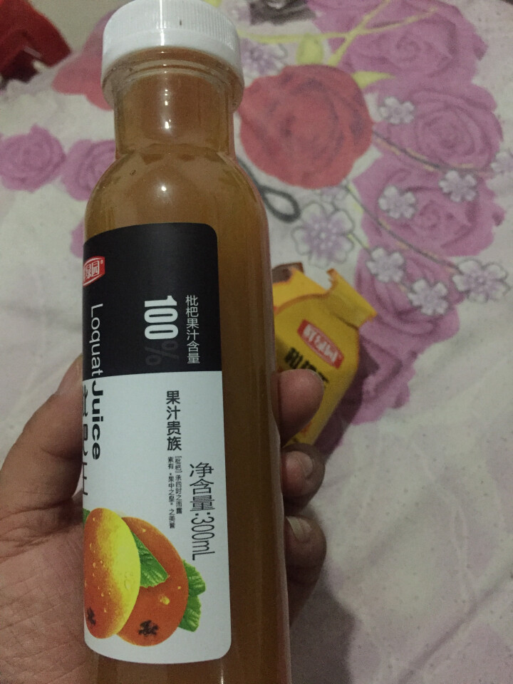 鲜绿园 枇杷汁100%枇杷王枇杷原浆果汁饮料大瓶饮料300ml 单瓶装试饮活动怎么样，好用吗，口碑，心得，评价，试用报告,第4张