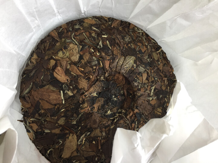 福鼎白茶 白牡丹茶饼2015年老白茶  高山茶叶 3年白茶饼 350g 3年白牡丹怎么样，好用吗，口碑，心得，评价，试用报告,第2张