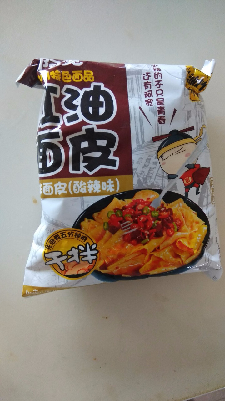 阿宽旅行套餐 重庆小面酸辣味 麻辣味 铺盖面红油面皮 方便面干拌面6碗装 阿宽红油面皮1袋怎么样，好用吗，口碑，心得，评价，试用报告,第3张