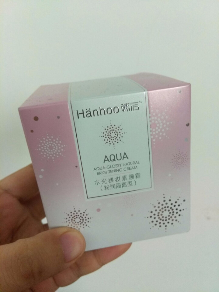 韩后(Hanhoo)水光裸妆素颜霜粉润隔离型(懒人蜗牛高保湿面霜  补水保湿 提亮肤色 自然裸透 遮瑕亮肤)怎么样，好用吗，口碑，心得，评价，试用报告,第2张