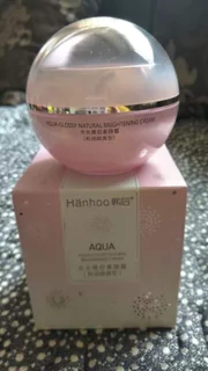 韩后(Hanhoo)水光裸妆素颜霜粉润隔离型(懒人蜗牛高保湿面霜  补水保湿 提亮肤色 自然裸透 遮瑕亮肤)怎么样，好用吗，口碑，心得，评价，试用报告,第2张