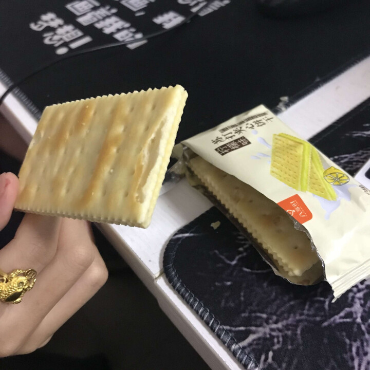 【京东自有品牌】八享时 苏打夹心饼干 柠檬味 320g/袋 蛋糕 休闲零食怎么样，好用吗，口碑，心得，评价，试用报告,第5张