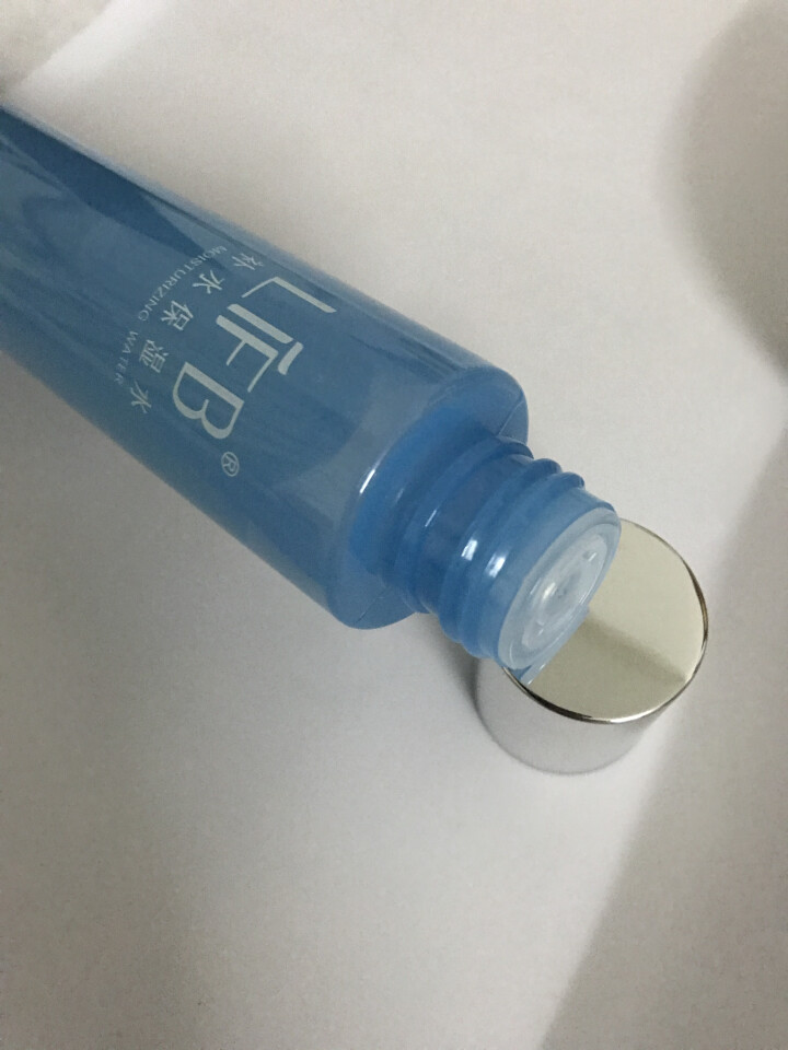 立肤白 补水保湿爽肤水100ml  收缩毛孔 肌底保湿 水润清爽化妆水 爽肤水100ml怎么样，好用吗，口碑，心得，评价，试用报告,第3张