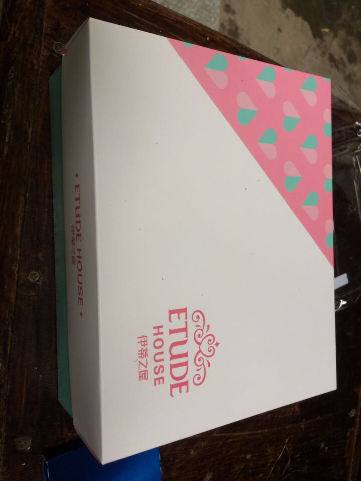 伊蒂之屋（ETUDE HOUSE）玩转色彩多色眼影盘10g 蜜桃农场（网红眼影 哑光珠光 10色 易上色 不飞粉）怎么样，好用吗，口碑，心得，评价，试用报告,第2张