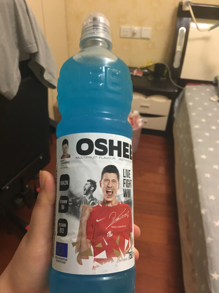 傲西(OSHEE)饮料 运动维生素功能饮料  波兰进口 蓝色复合水果味 750ml*1瓶怎么样，好用吗，口碑，心得，评价，试用报告,第3张