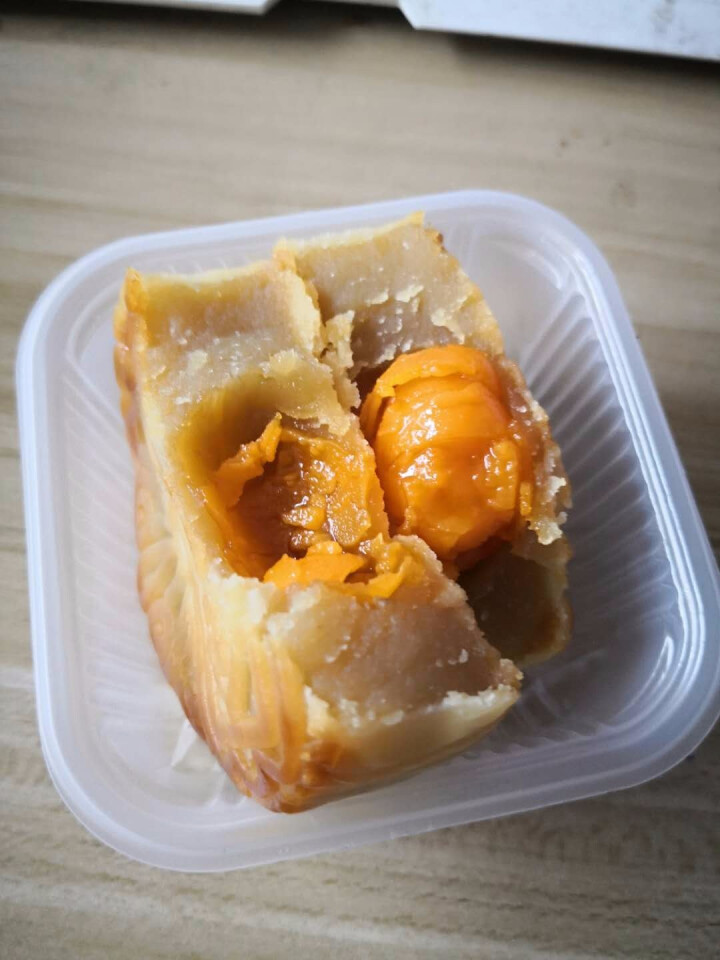 【桂林馆】金顺昌 蛋黄白莲蓉月饼125g  散装月饼 蛋黄白莲蓉125g怎么样，好用吗，口碑，心得，评价，试用报告,第3张