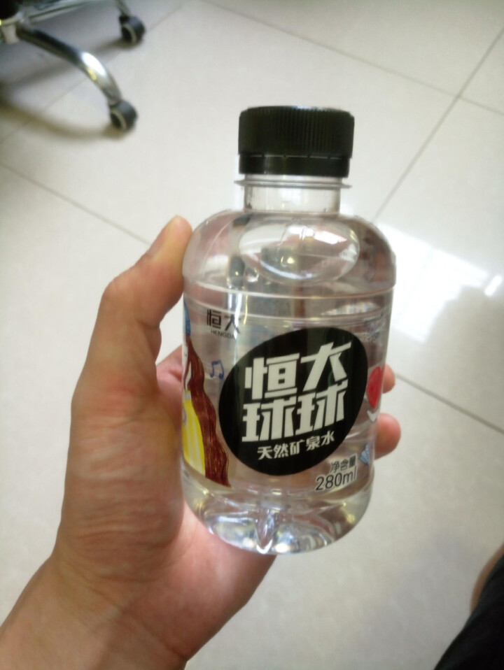 恒大 球球天然矿泉水小瓶迷你装 280ml*1瓶怎么样，好用吗，口碑，心得，评价，试用报告,第3张