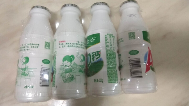 娃哈哈 包邮 饮料乳品 乳酸菌饮品 牛奶饮品 AD钙奶饮品 儿童小孩益生菌　儿时怀旧回忆 AD钙奶 220ml*4瓶怎么样，好用吗，口碑，心得，评价，试用报告,第3张